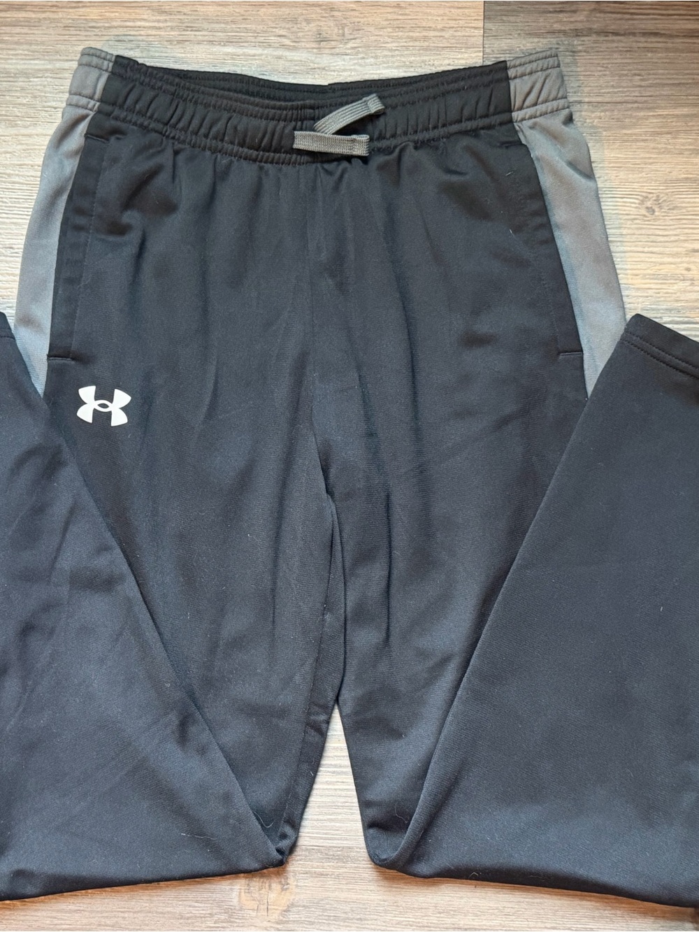 Boy’s Under Armour Brawler 2.0 pants